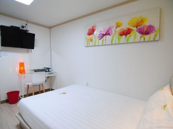 Фото Inn The City Business Hotel