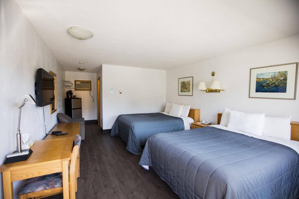 Фото Lamphouse Hotel