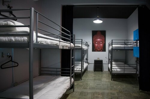 Гостиница Nomada Urban Beach Hostel - Adults Only