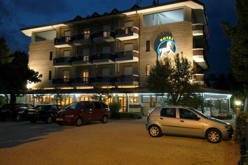 Гостиница Hotel Al Cavallino Bianco в Линьяно-Саббьядоро