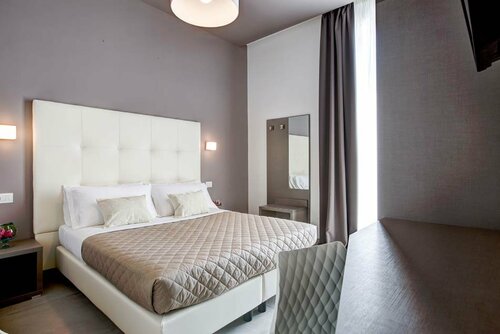 Внешний вид отеля Villa Augustea в Римини, фото 3