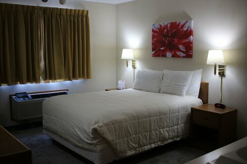 Гостиница Red Carpet Inn & Suites в Норт Сиу Сити
