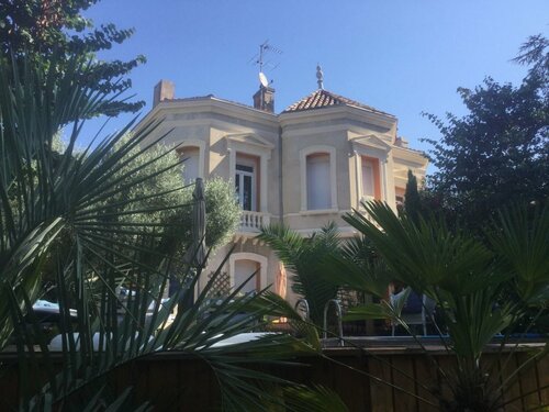 Гостиница A l'Ombre du Cèdre в Тулоне