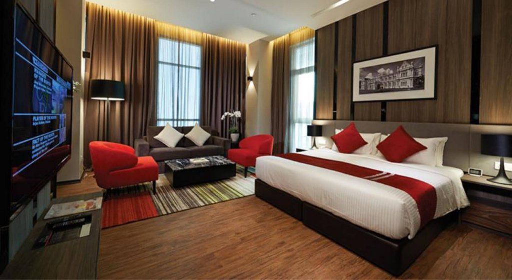 Фото Maritime Luxury Suites