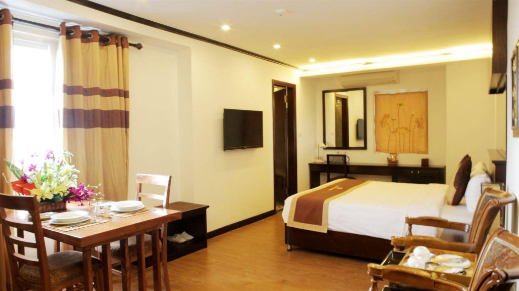 Фото May de Ville City Centre 2 Hotel