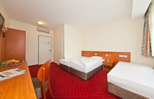 Гостиница Novum Hotel Belmondo Hamburg Hauptbahnhof в Гамбурге