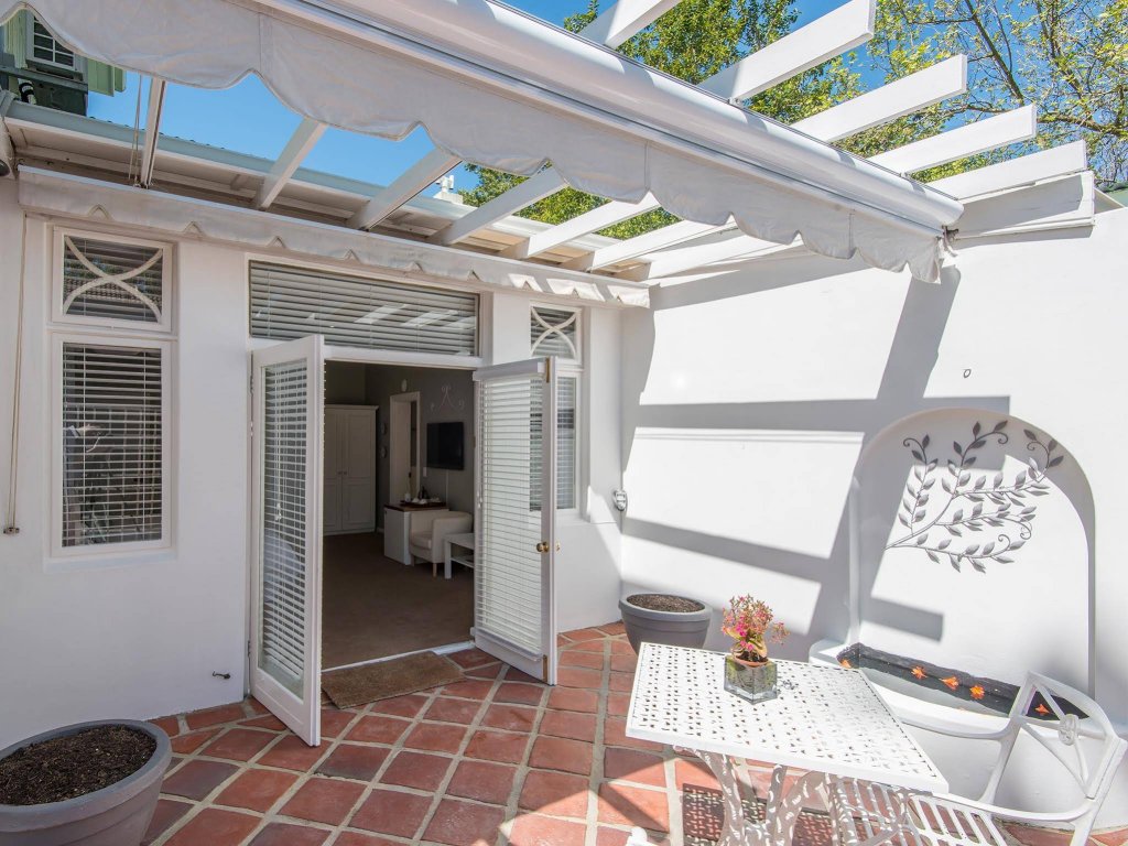 Фото Summerwood Guest House