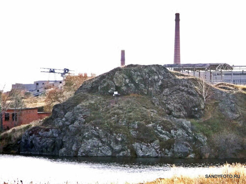 Татуировкадағы жалаңаш Джулия