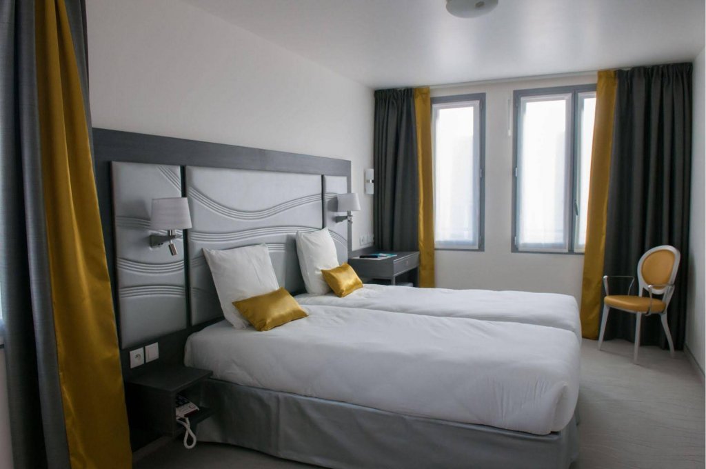 Фото Hôtel Versailles Chantiers