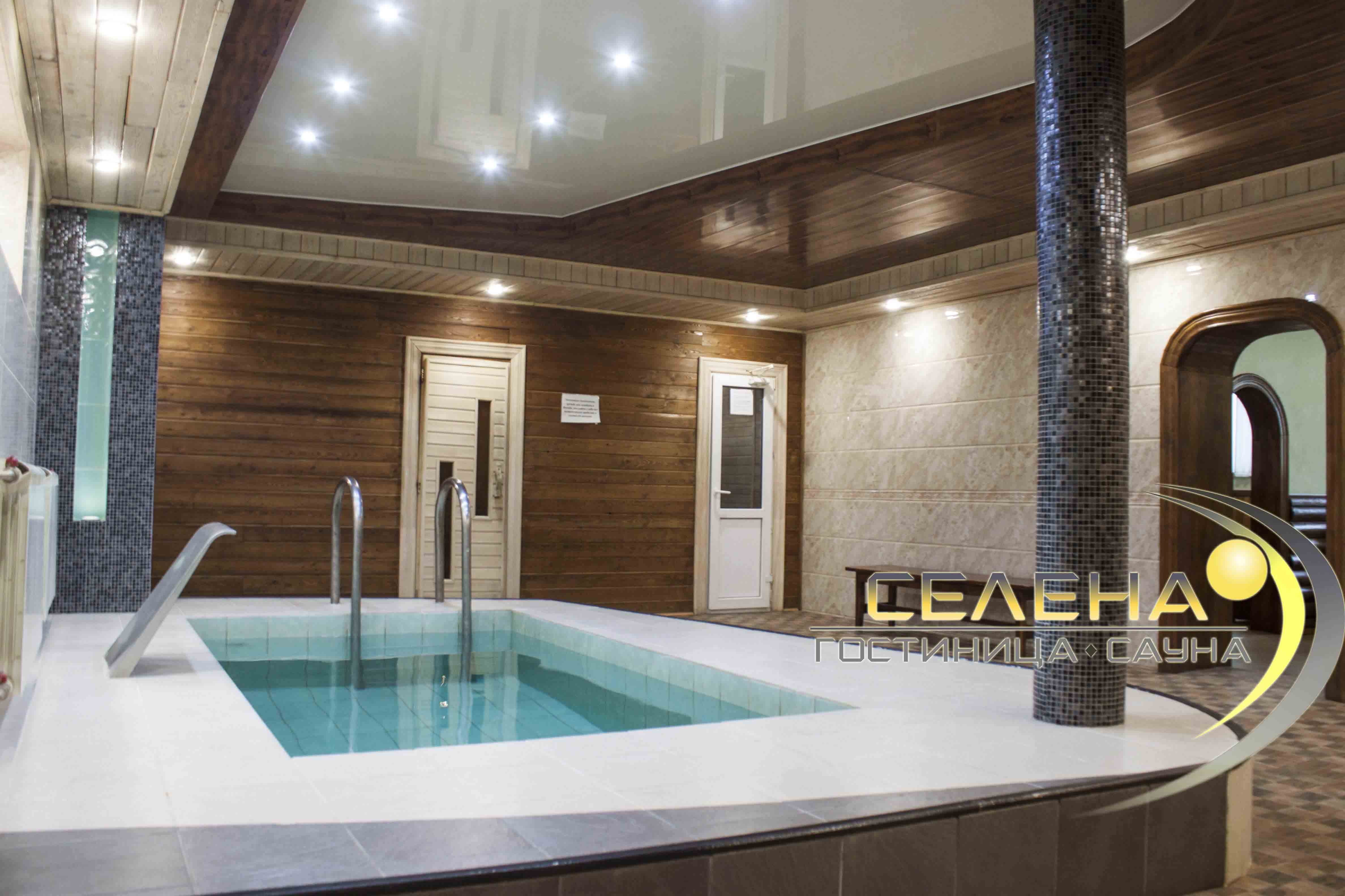 Фото Селена