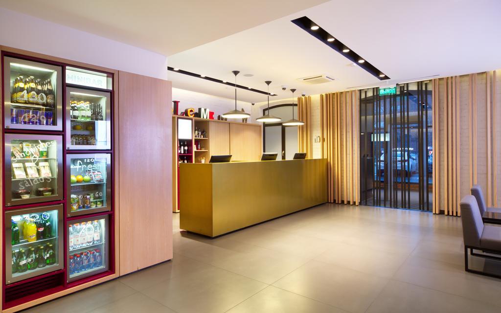 Фото Azimut Сити Отель Тульская Москва