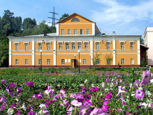 Museum of history and culture of Zlatoust (3-go Internatsionala Square, 1), museum