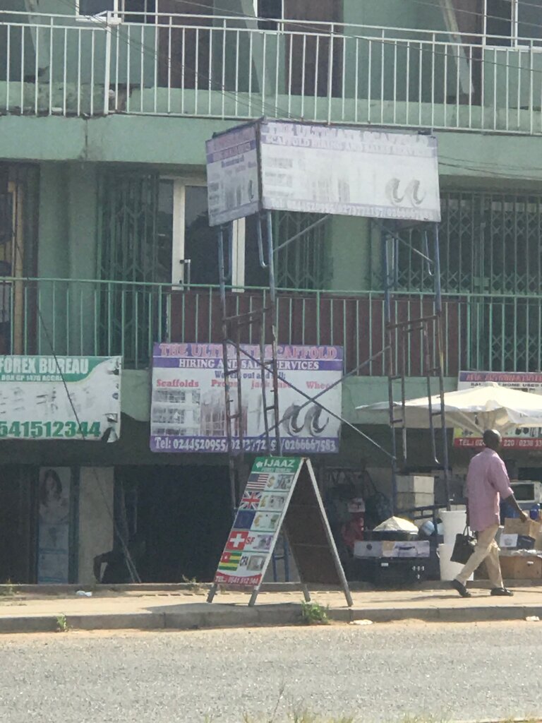 Scaffolding The ultimate scaffold, Accra, photo