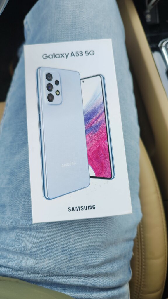 Mobile phone store Mts, Roslavl, photo