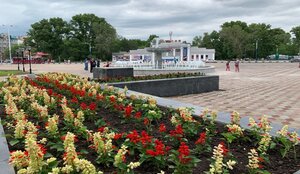 Цветник (Amur Region, Belogorsk, 30-Letiya Pobedy Square) ، معلم جذب سياحي