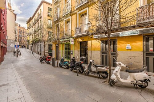 Внешний вид отеля Hostal Met Madrid в Мадриде, фото 1