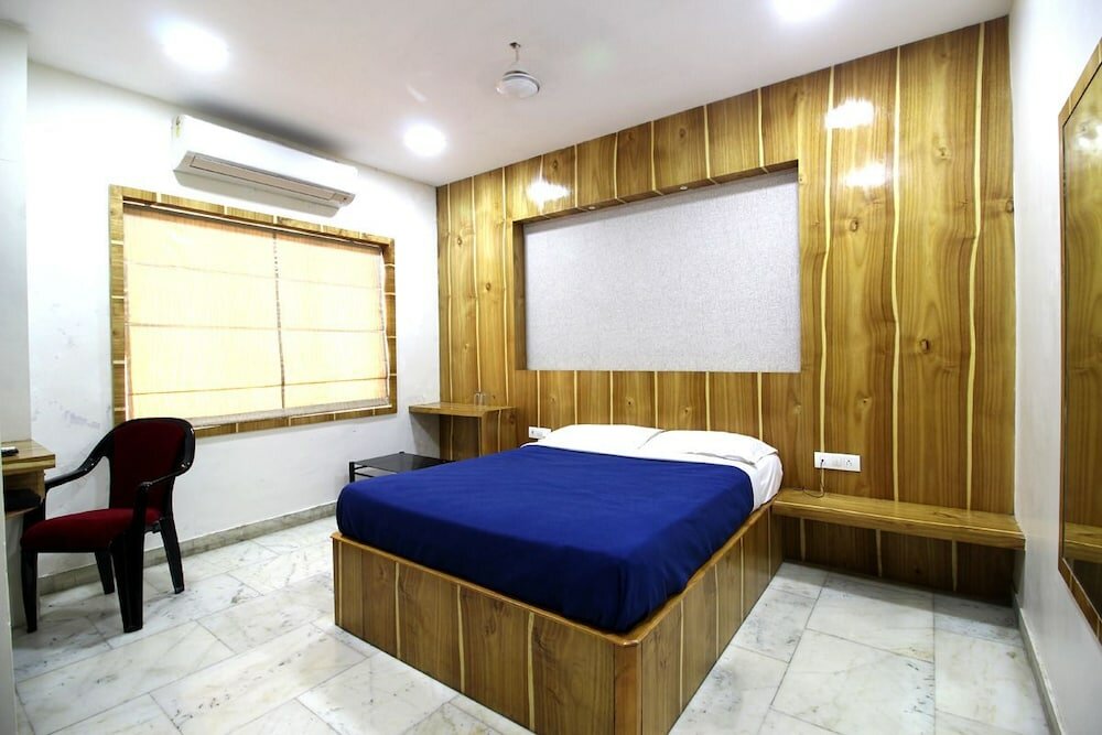 Фото Hotel Manickam Grand