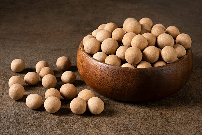 Nuts, snacks, dried fruits Makbul, Izmit, photo