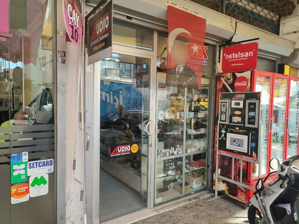 متجر بضائع إلكترونية Rotex Elektrik & Elektronik ، اسطنبول، صورة