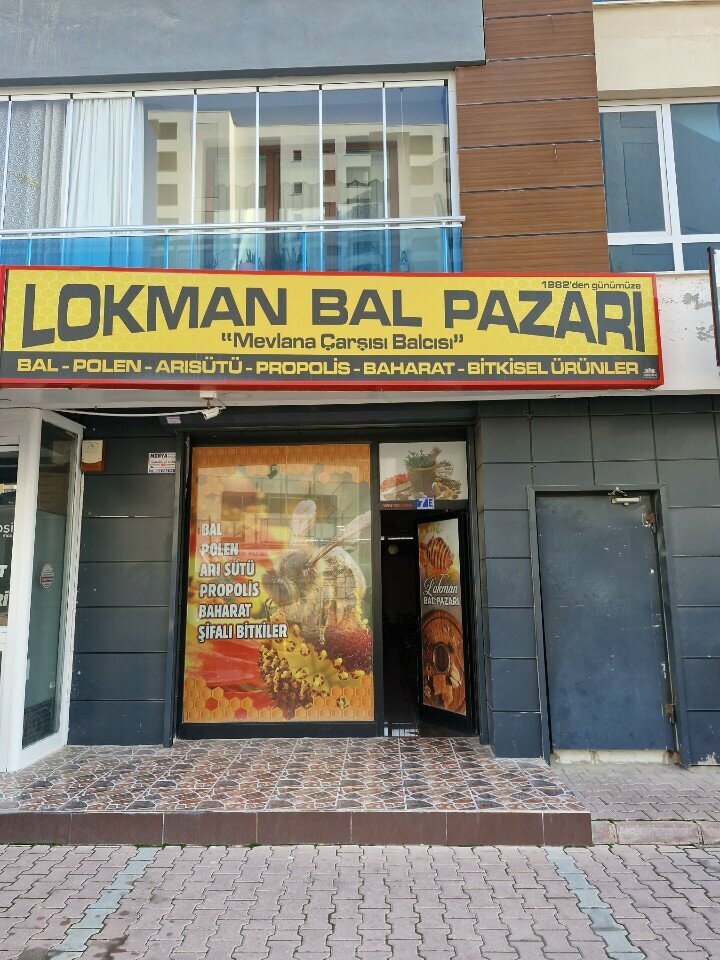 Farmers' market Lokman Honey Market, Konya, photo