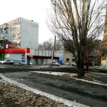 Vodorobot (Bogdana Khmelnitskogo Street, 36) ، ماكينة بيع المياه