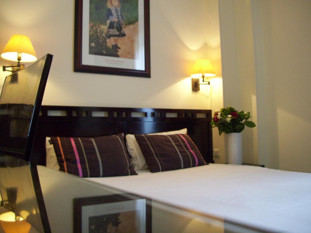 Фото Hôtel Petit Lafayette