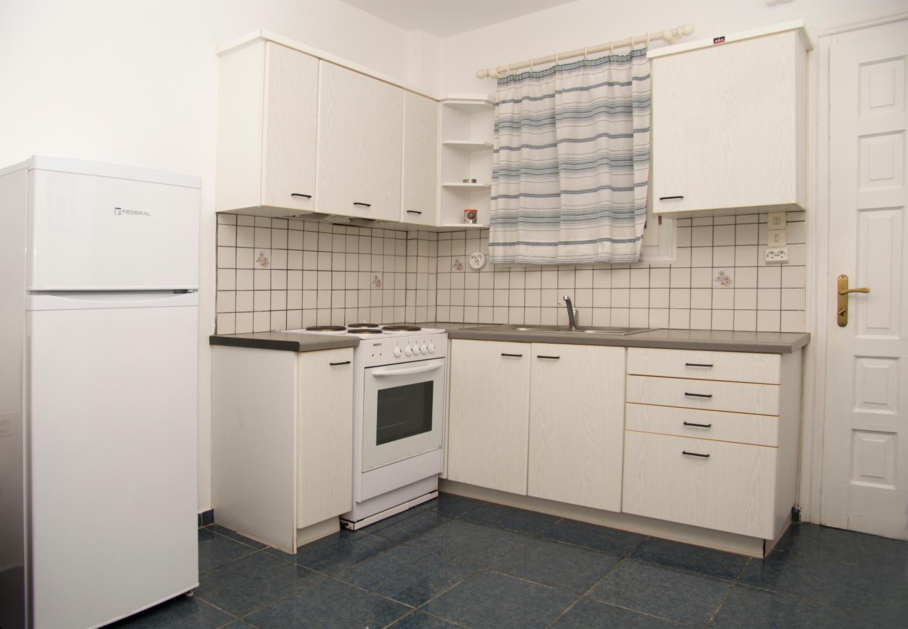 Фото Erato Apartments