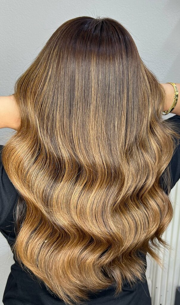 Perfume and cosmetics shop Pastels Hair Nails & Beauty, Dubai, photo