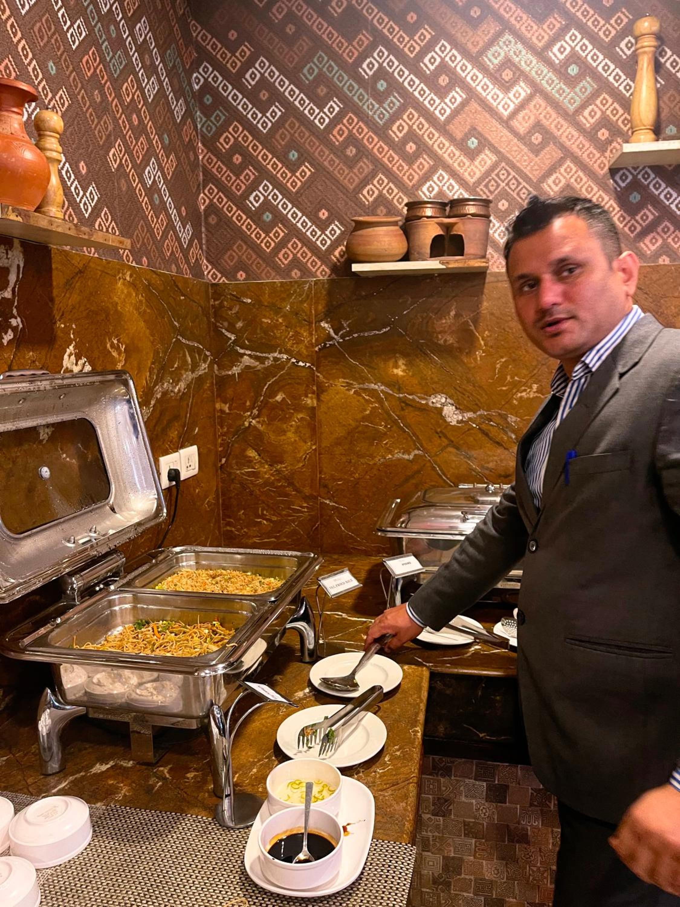 Фото Yatri Suites & SPA