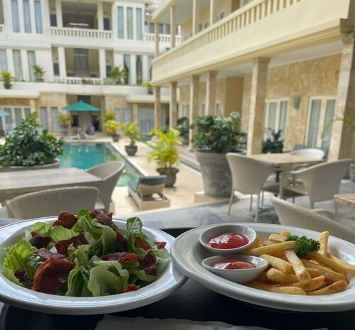 Гостиница Bali Court Hotel and Apartments