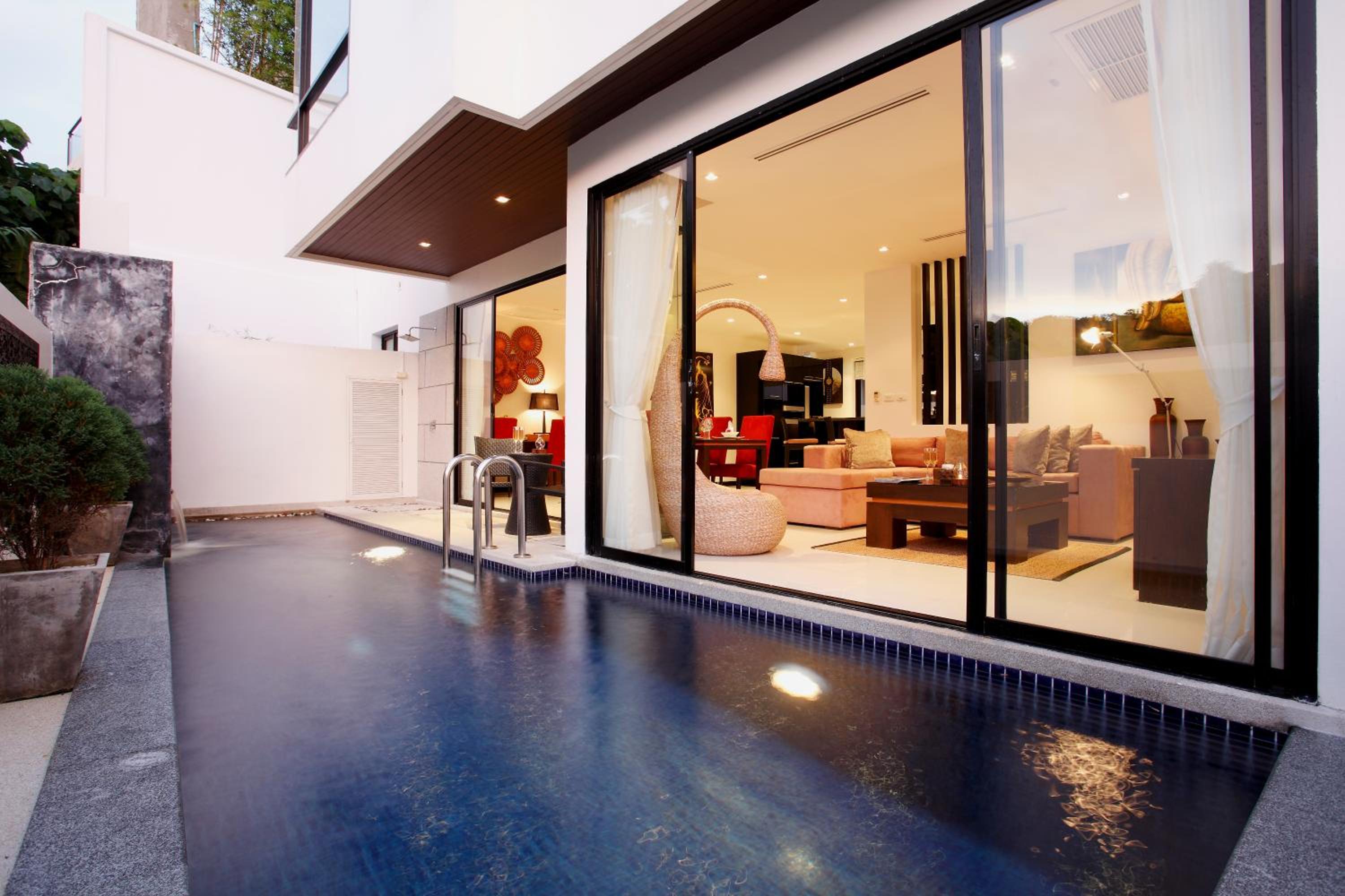 Фото By The Lake 