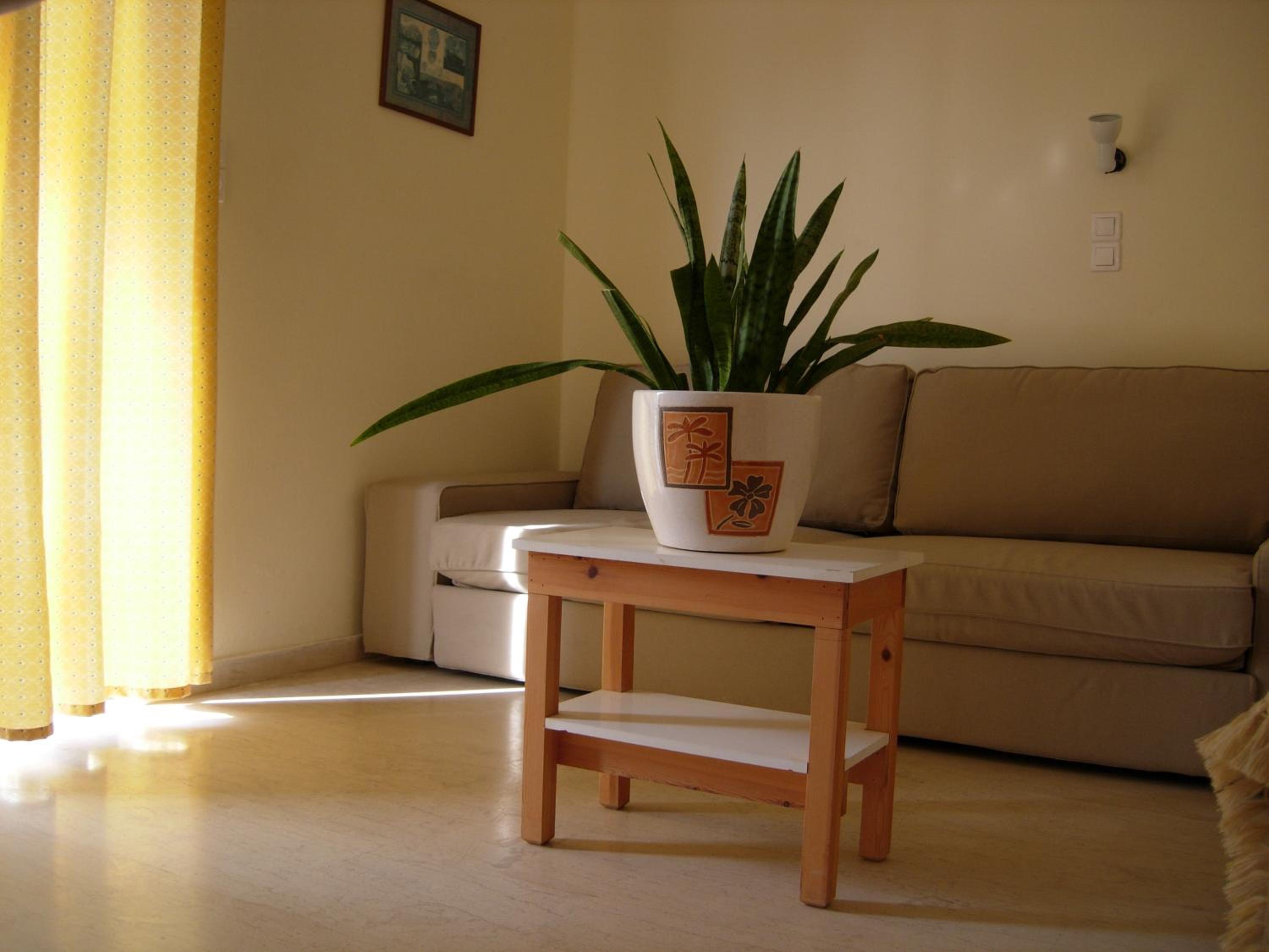 Фото Philippos Studios