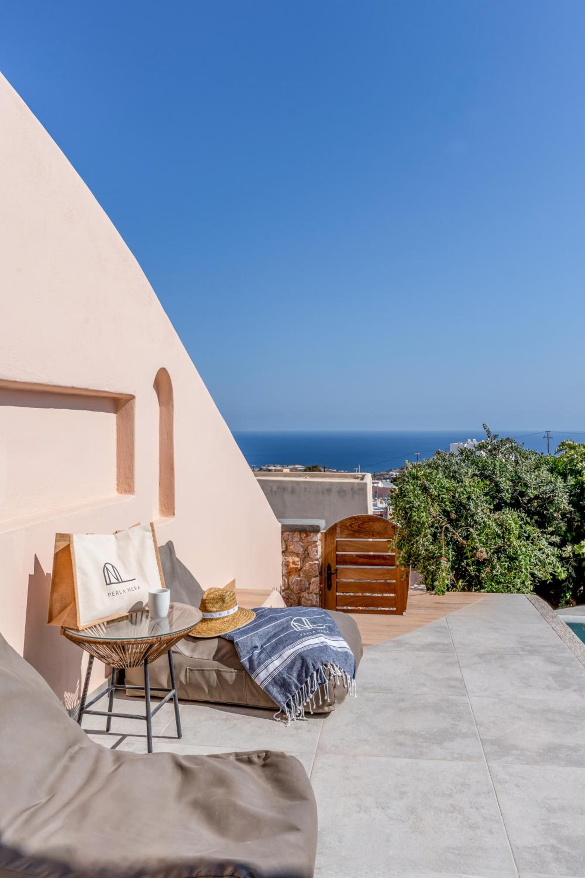 Фото Perla Nera Suites