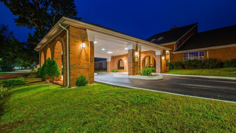 Гостиница Best Western West Greenwich Inn