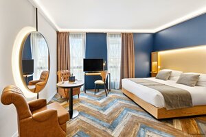 Aiden by Best Western T'aim Hotel Compiègne (Hauts-de-France, Pas-de-Calais, Arrondissement de Saint-Omer, Vieille-Église, Rue du Pont Neuf, 75), hotel