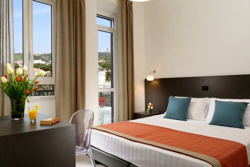 Гостиница Hotel Villa Delle Palme в Санте-Маринелле