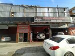 Huseyinoglu Automotive (Istanbul, Kucukcekmece, Cumhuriyet Neighborhood, Asik Veysel Avenue, 88A) ، ورشة لتصليح السيارات