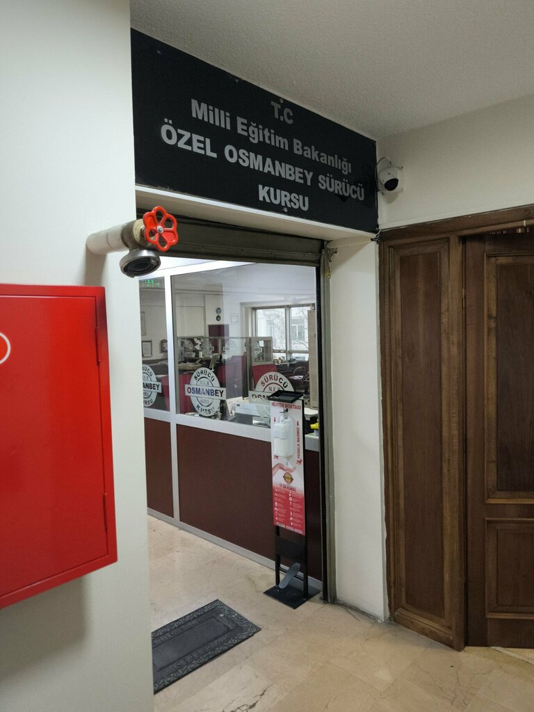 Autoescuela Ozel Osmanbey Surucu Kursu, , foto