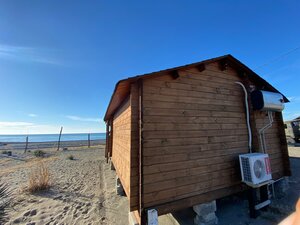 Домик у моря