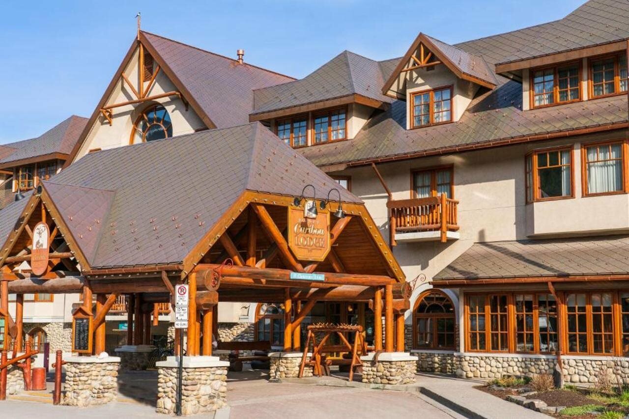 Фото Banff Caribou Lodge and SPA