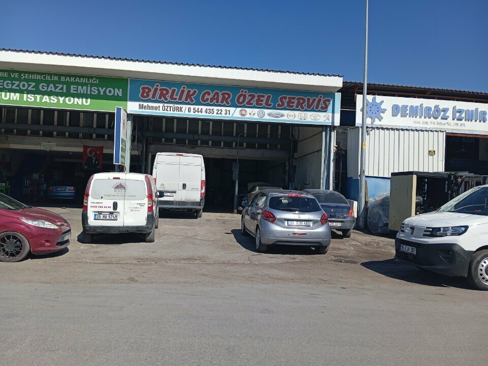 Trucks Master Hands Construction Machines, Izmir, photo