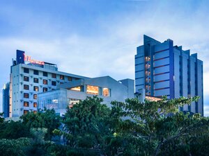 Гостиница Mercure Surabaya Grand Miram
