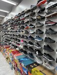 World of sports (Irchi Kazaka Street, 101) ، ملابس رياضية