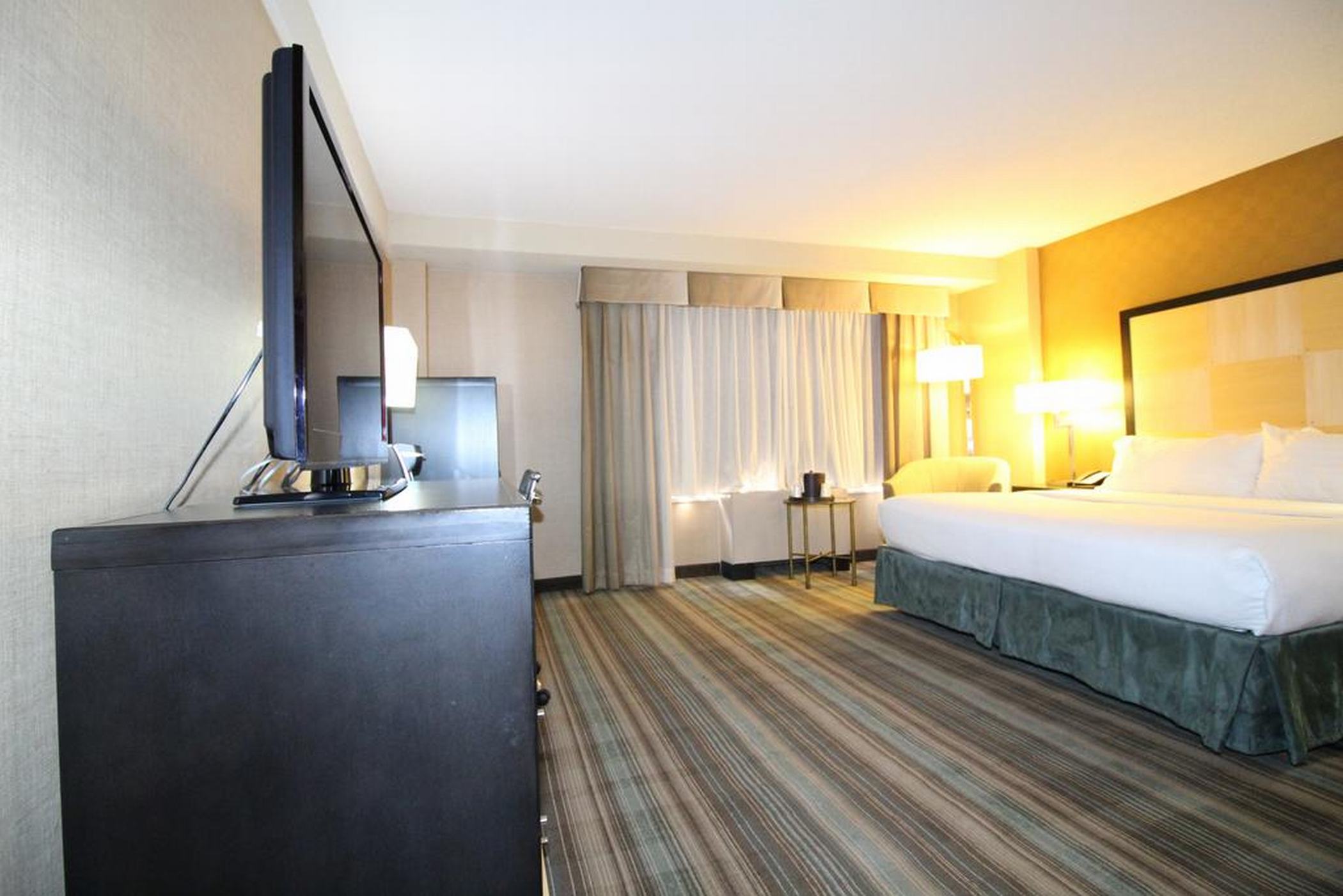 Фото The Watson Hotel