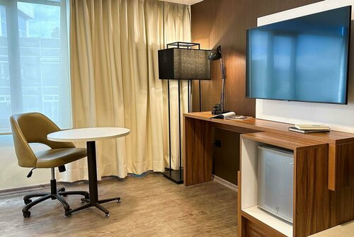 Гостиница Wyndham Garden Quito в Кито