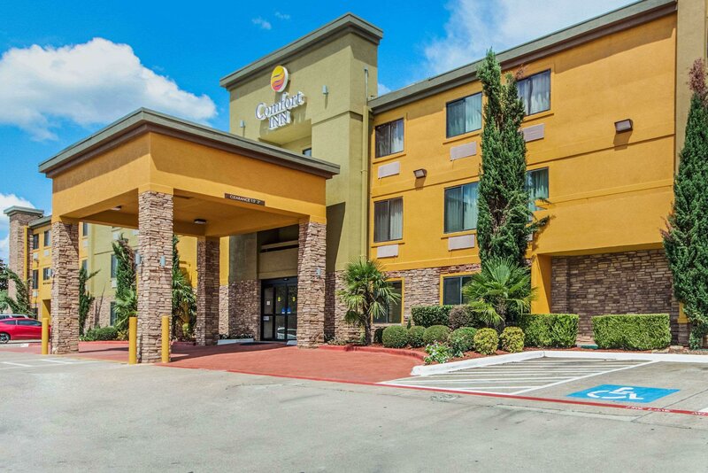 Гостиница Comfort Inn Dallas Park Central в Далласе
