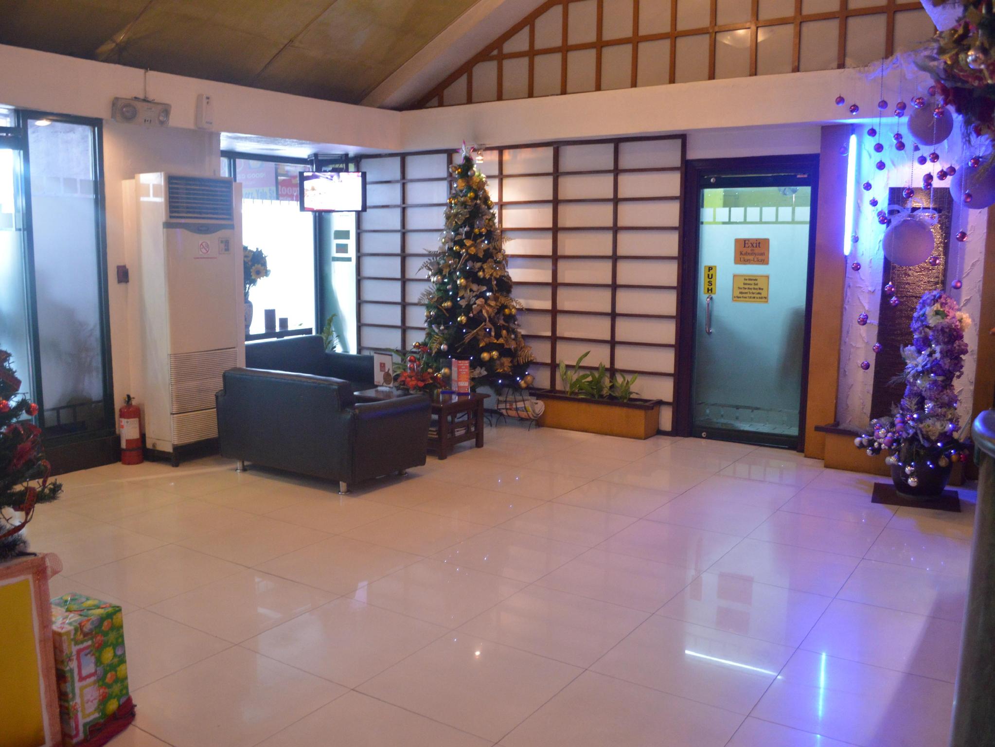 Фото Hotel Sogo Aurora Blvd - Cubao