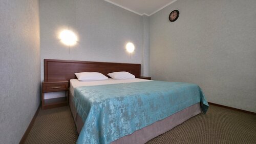 Гостиница Черноморье в Небуге