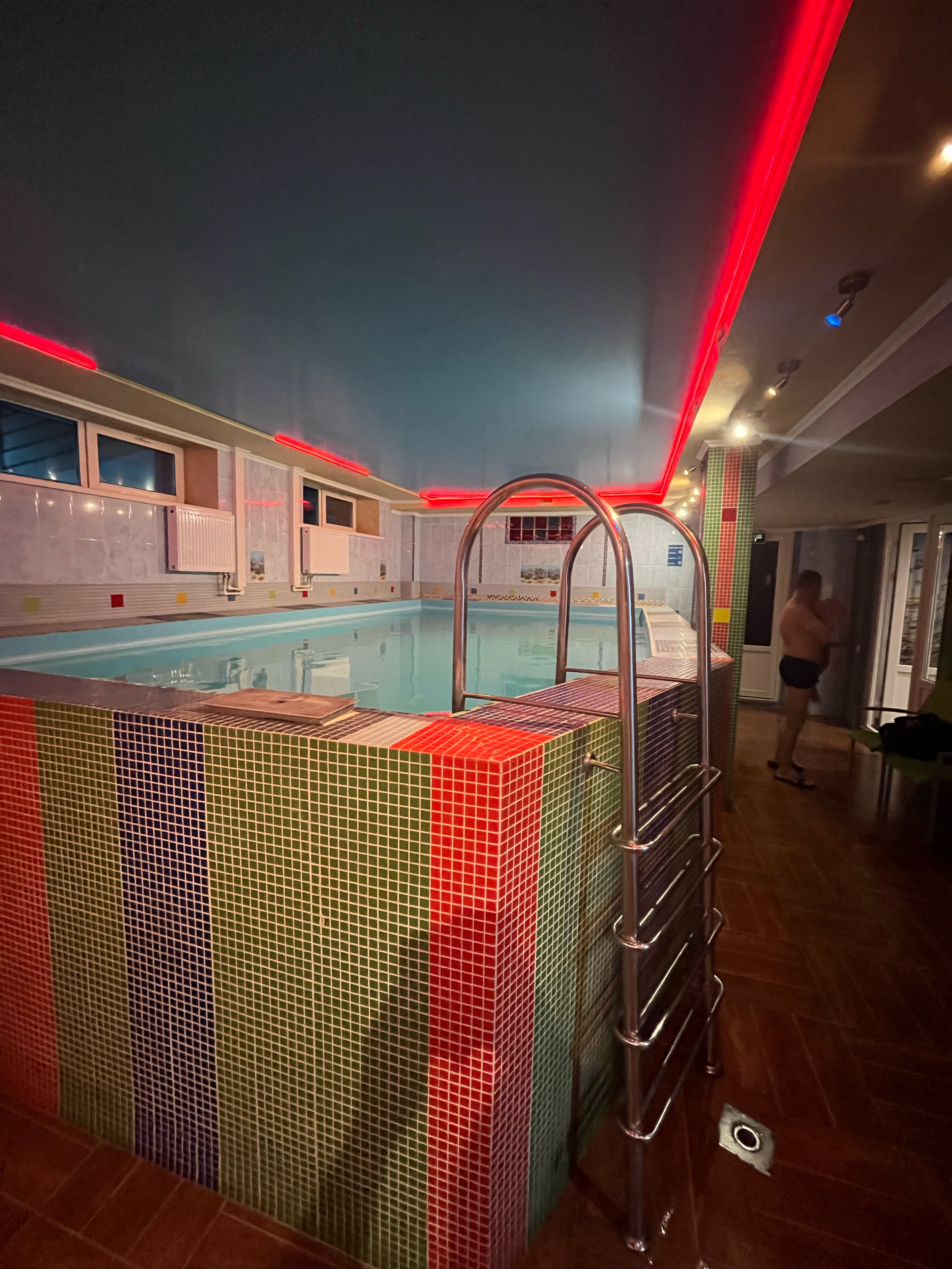 Фото Владимир-Плаза