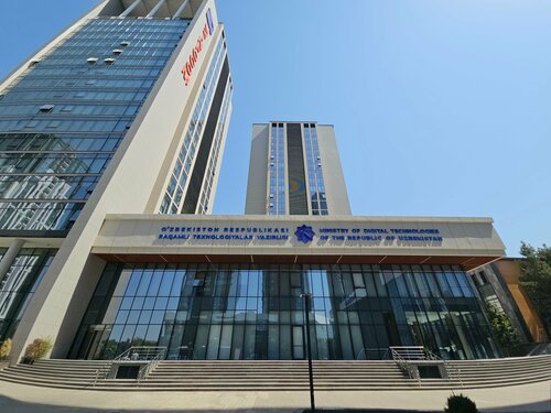 Jinsiy olatni tik qilish uchun uni halqa bilan mahkamlang